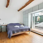 Saint-Germain-Des-Pres Atypique Appartement Pour 4 By Weekome