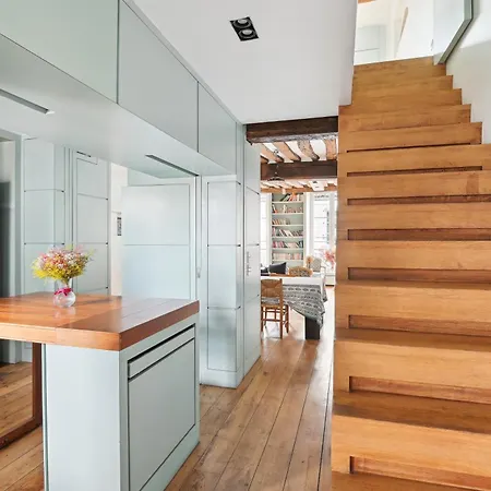 Apartment Saint-germain-des-pres Atypique Pour 4 By Weekome Paris